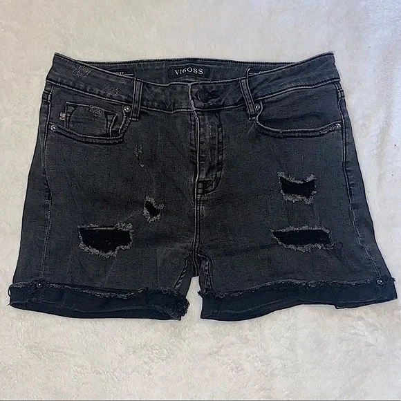 Stretchy slightly distressed black jean shorts! - Picture 2 of 11